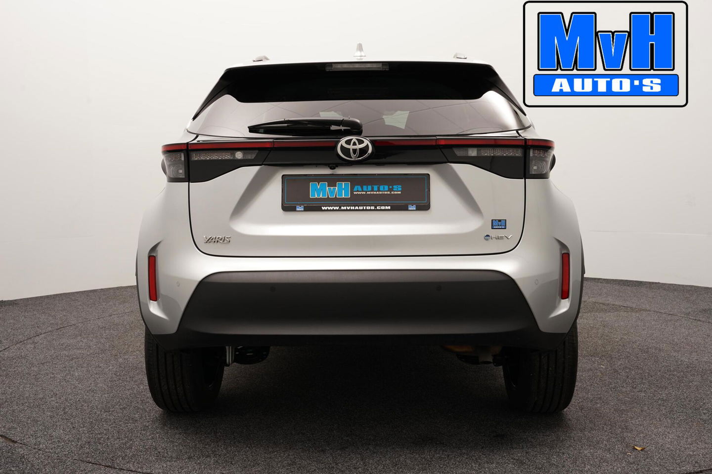 Toyota Yaris Cross 1.5 Hybrid 130 Executive|STUUR/STOELVERW.