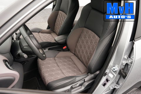 Toyota Yaris Cross 1.5 Hybrid 130 Executive|STUUR/STOELVERW.