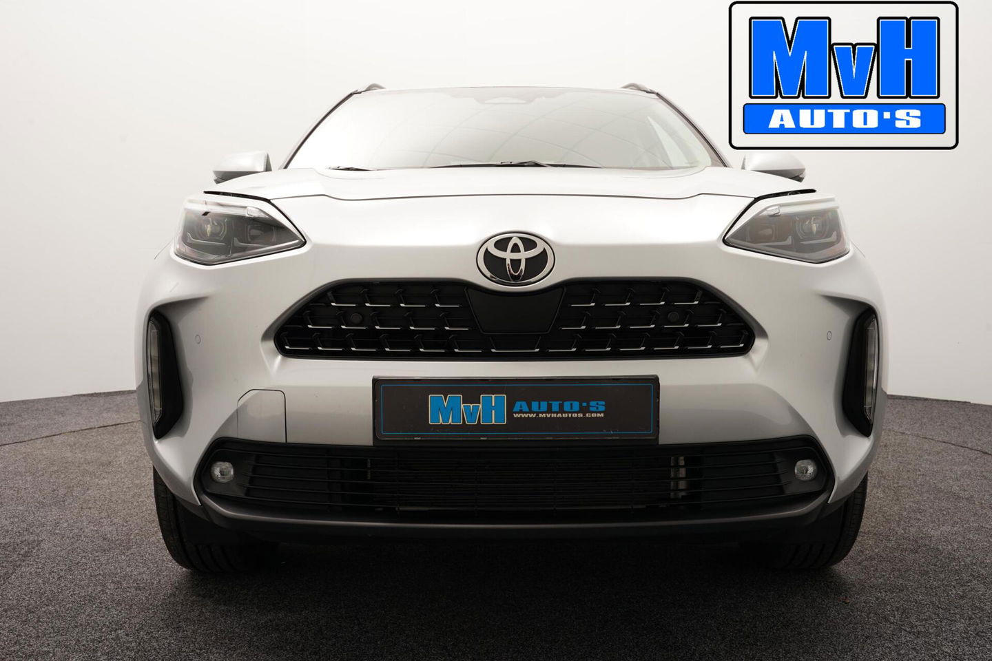 Toyota Yaris Cross 1.5 Hybrid 130 Executive|STUUR/STOELVERW.