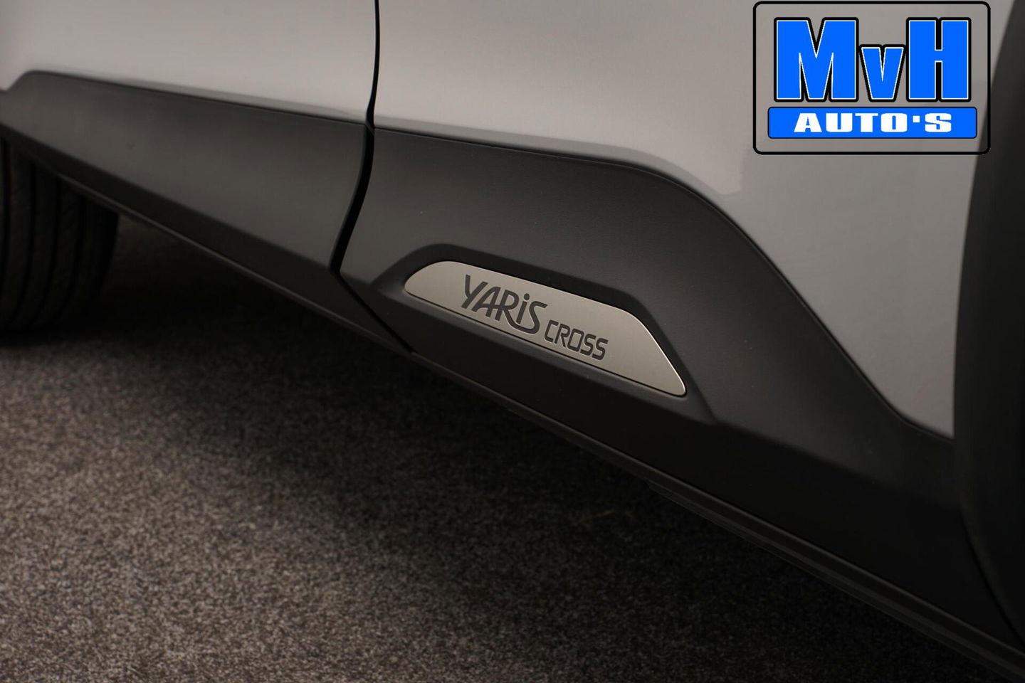 Toyota Yaris Cross 1.5 Hybrid 130 Executive|STUUR/STOELVERW.