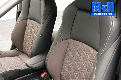 Toyota Yaris Cross 1.5 Hybrid 130 Executive|STUUR/STOELVERW.