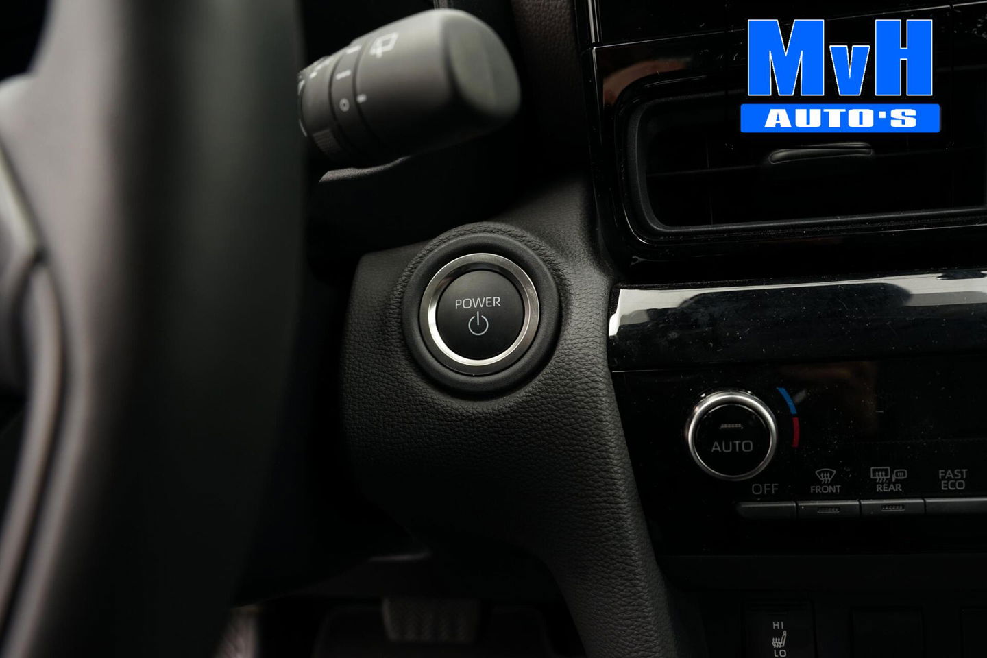Toyota Yaris Cross 1.5 Hybrid 130 Executive|STUUR/STOELVERW.