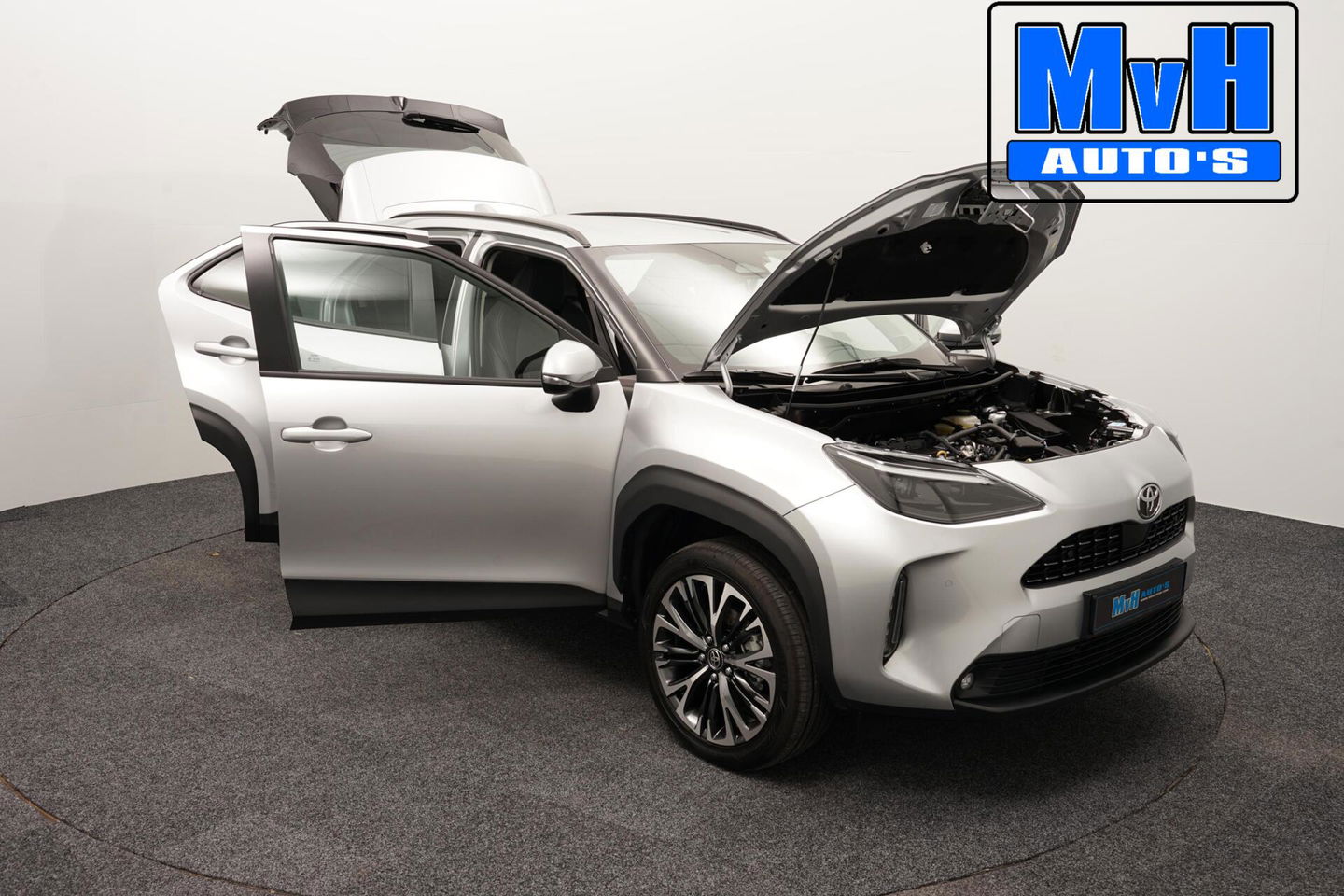 Toyota Yaris Cross 1.5 Hybrid 130 Executive|STUUR/STOELVERW.