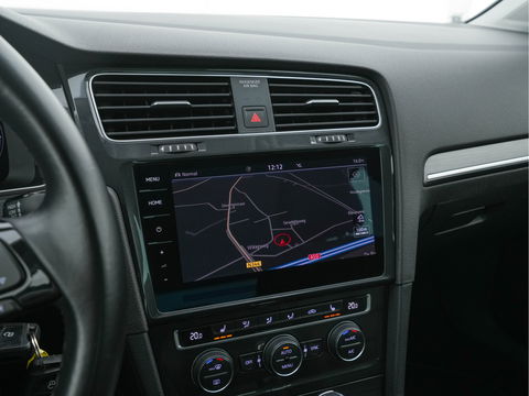 Volkswagen e-Golf E-DITION {SOH-84%} (INCL-BTW) Aut.*HEAT-PUMP | LUXURY-LEATHER | FULL-LED | DIGI-COCKPIT | NAVI-FULLMAP | HEATED-SPORTSEATS | CAMERA | DAB+ | AMBIENT-LIGHT | PRIVACY-GLASS | CCS-FASTLOADER | 16''ALU*