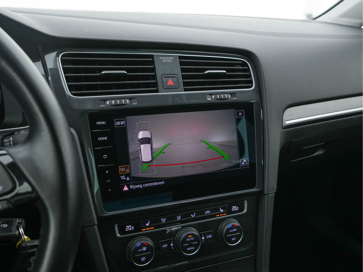 Volkswagen e-Golf E-DITION {SOH-84%} (INCL-BTW) Aut.*HEAT-PUMP | LUXURY-LEATHER | FULL-LED | DIGI-COCKPIT | NAVI-FULLMAP | HEATED-SPORTSEATS | CAMERA | DAB+ | AMBIENT-LIGHT | PRIVACY-GLASS | CCS-FASTLOADER | 16''ALU*