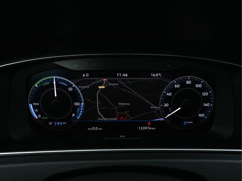 Volkswagen e-Golf E-DITION {SOH-84%} (INCL-BTW) Aut.*HEAT-PUMP | LUXURY-LEATHER | FULL-LED | DIGI-COCKPIT | NAVI-FULLMAP | HEATED-SPORTSEATS | CAMERA | DAB+ | AMBIENT-LIGHT | PRIVACY-GLASS | CCS-FASTLOADER | 16''ALU*