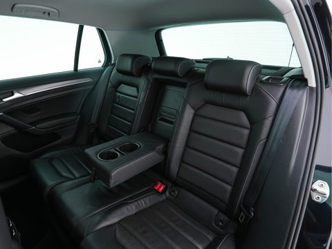 Volkswagen e-Golf E-DITION {SOH-84%} (INCL-BTW) Aut.*HEAT-PUMP | LUXURY-LEATHER | FULL-LED | DIGI-COCKPIT | NAVI-FULLMAP | HEATED-SPORTSEATS | CAMERA | DAB+ | AMBIENT-LIGHT | PRIVACY-GLASS | CCS-FASTLOADER | 16''ALU*