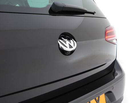 Volkswagen e-Golf E-DITION {SOH-84%} (INCL-BTW) Aut.*HEAT-PUMP | LUXURY-LEATHER | FULL-LED | DIGI-COCKPIT | NAVI-FULLMAP | HEATED-SPORTSEATS | CAMERA | DAB+ | AMBIENT-LIGHT | PRIVACY-GLASS | CCS-FASTLOADER | 16''ALU*