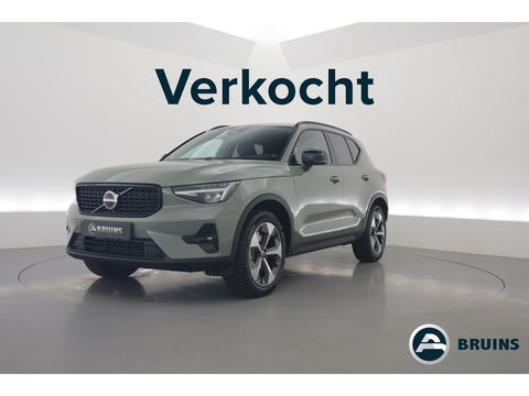 Volvo XC40 2.0 B3 Plus Dark | ACC | elek. stoelen | camera | 4x stoel + stuurvew. |