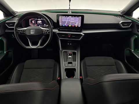SEAT Leon 1.5 eTSI FR Launch Edition | Sfeerverl. | Virtual | Memory | Carplay | Parkeersens. | Winterpakket