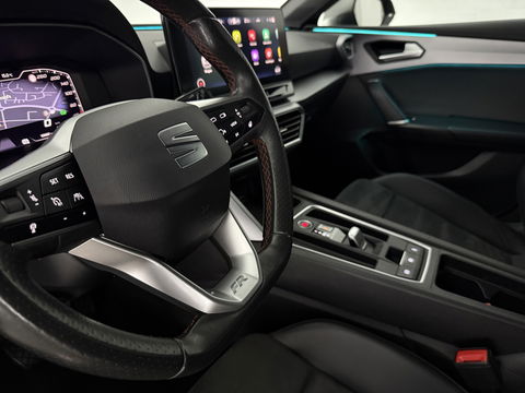 SEAT Leon 1.5 eTSI FR Launch Edition | Sfeerverl. | Virtual | Memory | Carplay | Parkeersens. | Winterpakket