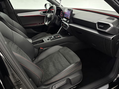 SEAT Leon 1.5 eTSI FR Launch Edition | Sfeerverl. | Virtual | Memory | Carplay | Parkeersens. | Winterpakket