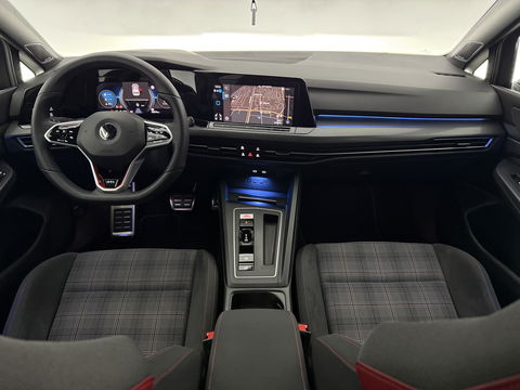 Volkswagen Golf 2.0 TSI 245PK GTI | Camera | HuD | H/K | Virtual | Keyless | Sfeer | Carplay | Winterpakket