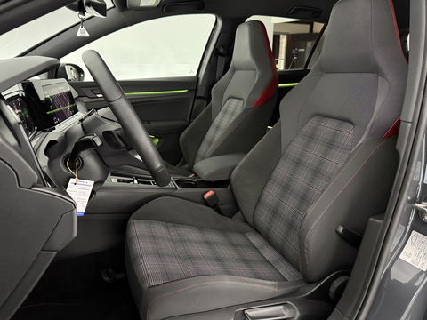 Volkswagen Golf 2.0 TSI 245PK GTI | Camera | HuD | H/K | Virtual | Keyless | Sfeer | Carplay | Winterpakket