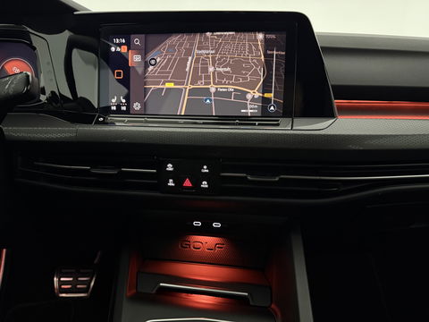 Volkswagen Golf 2.0 TSI 245PK GTI | Camera | HuD | H/K | Virtual | Keyless | Sfeer | Carplay | Winterpakket