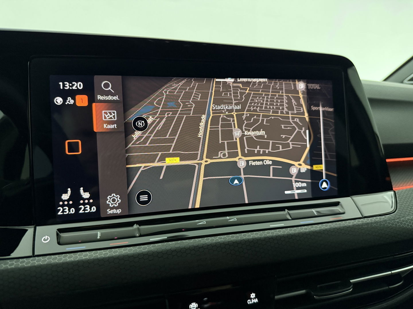 Volkswagen Golf 2.0 TSI 245PK GTI | Camera | HuD | H/K | Virtual | Keyless | Sfeer | Carplay | Winterpakket