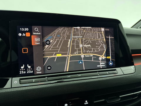 Volkswagen Golf 2.0 TSI 245PK GTI | Camera | HuD | H/K | Virtual | Keyless | Sfeer | Carplay | Winterpakket