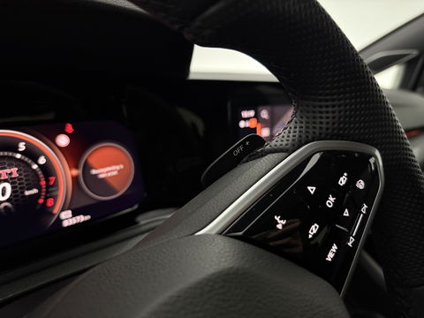 Volkswagen Golf 2.0 TSI 245PK GTI | Camera | HuD | H/K | Virtual | Keyless | Sfeer | Carplay | Winterpakket
