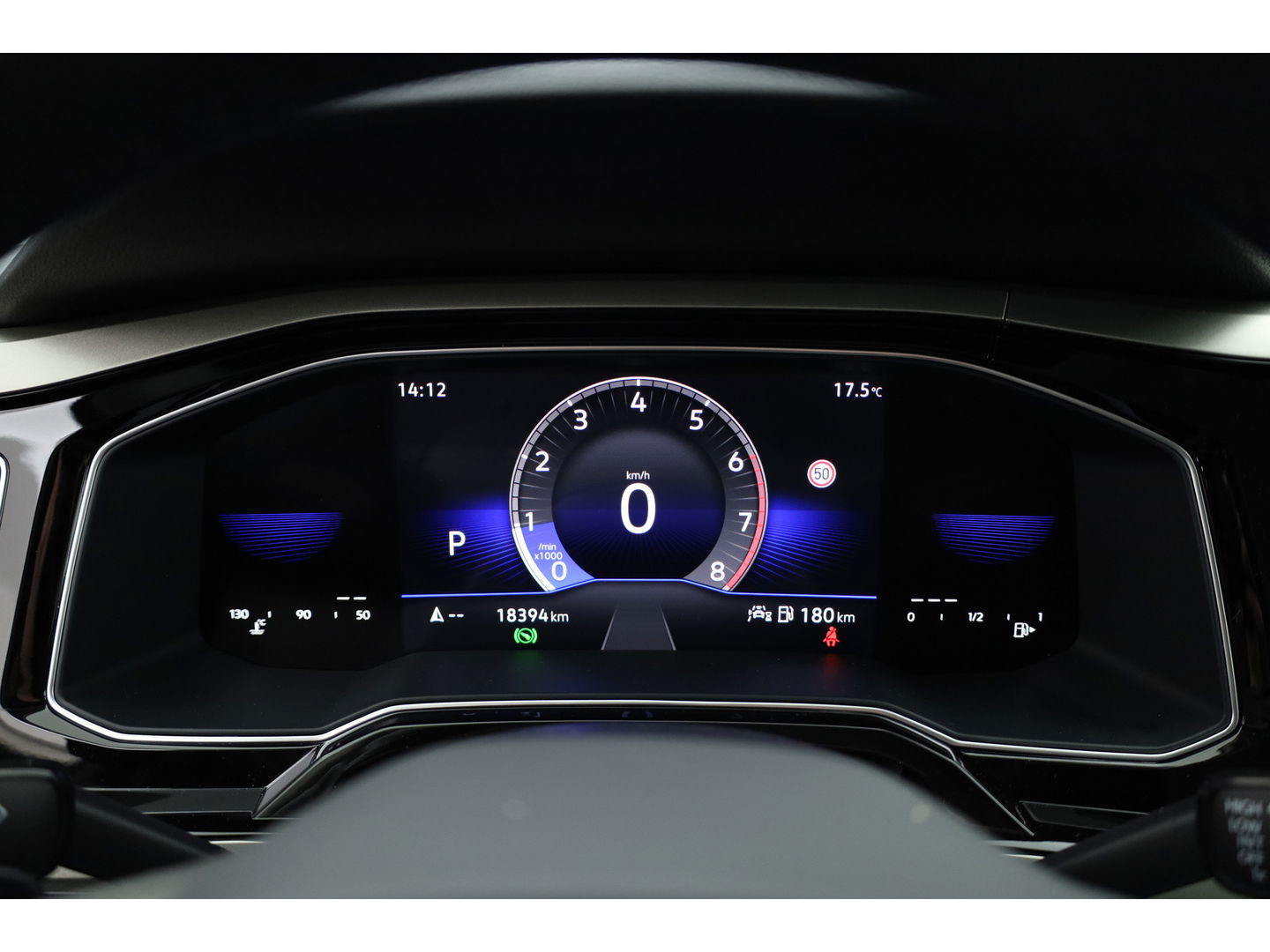 Volkswagen Taigo 1.0 TSI DSG | Navi | Travel Assist | Stoelverw. | Apple CarPlay | PDC