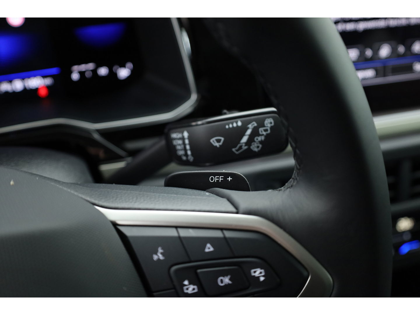 Volkswagen Taigo 1.0 TSI DSG | Navi | Travel Assist | Stoelverw. | Apple CarPlay | PDC