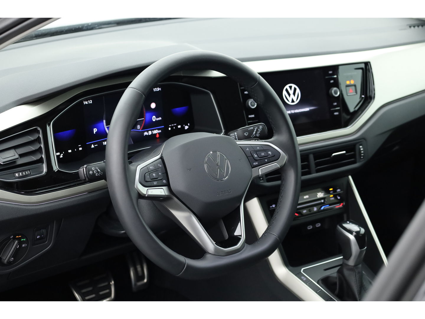 Volkswagen Taigo 1.0 TSI DSG | Navi | Travel Assist | Stoelverw. | Apple CarPlay | PDC