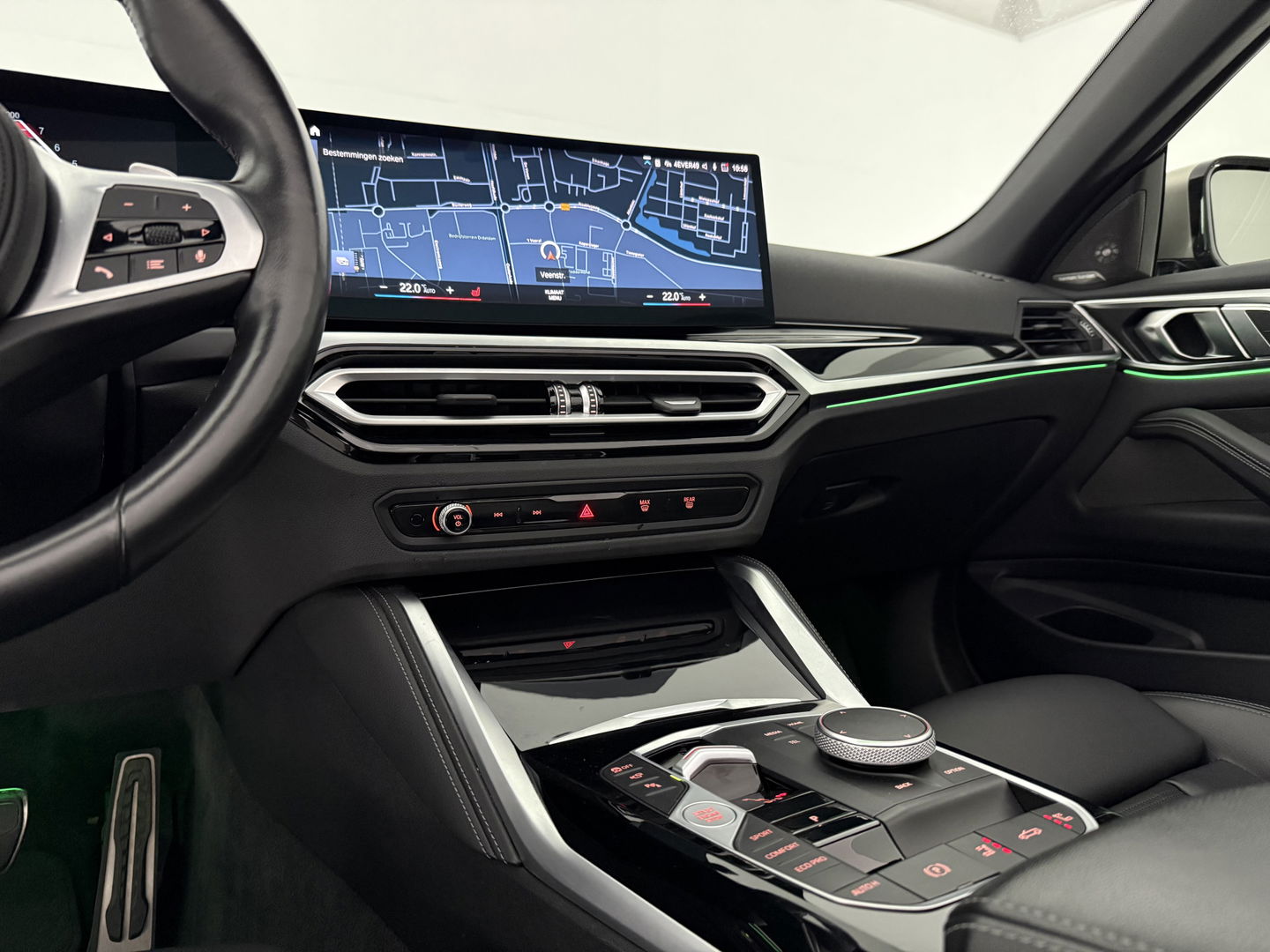 BMW 4 Serie M440i xDrive 374PK M-pakket High Executive | Cabrio | BMW Laser | Memory | Curved Display | H/K | HuD | Sfeer | 360°