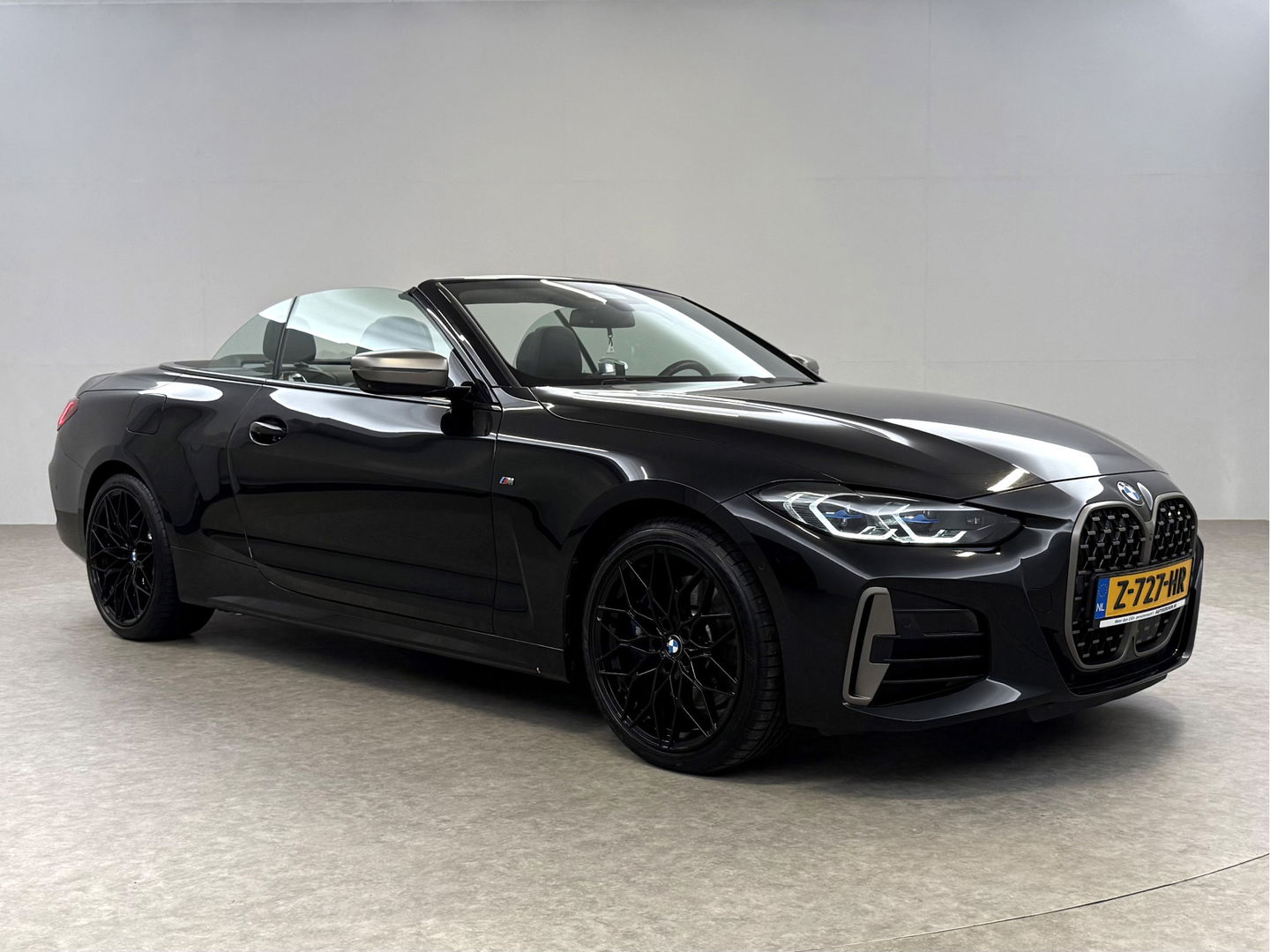 BMW 4 Serie M440i xDrive 374PK M-pakket High Executive | Cabrio | BMW Laser | Memory | Curved Display | H/K | HuD | Sfeer | 360°