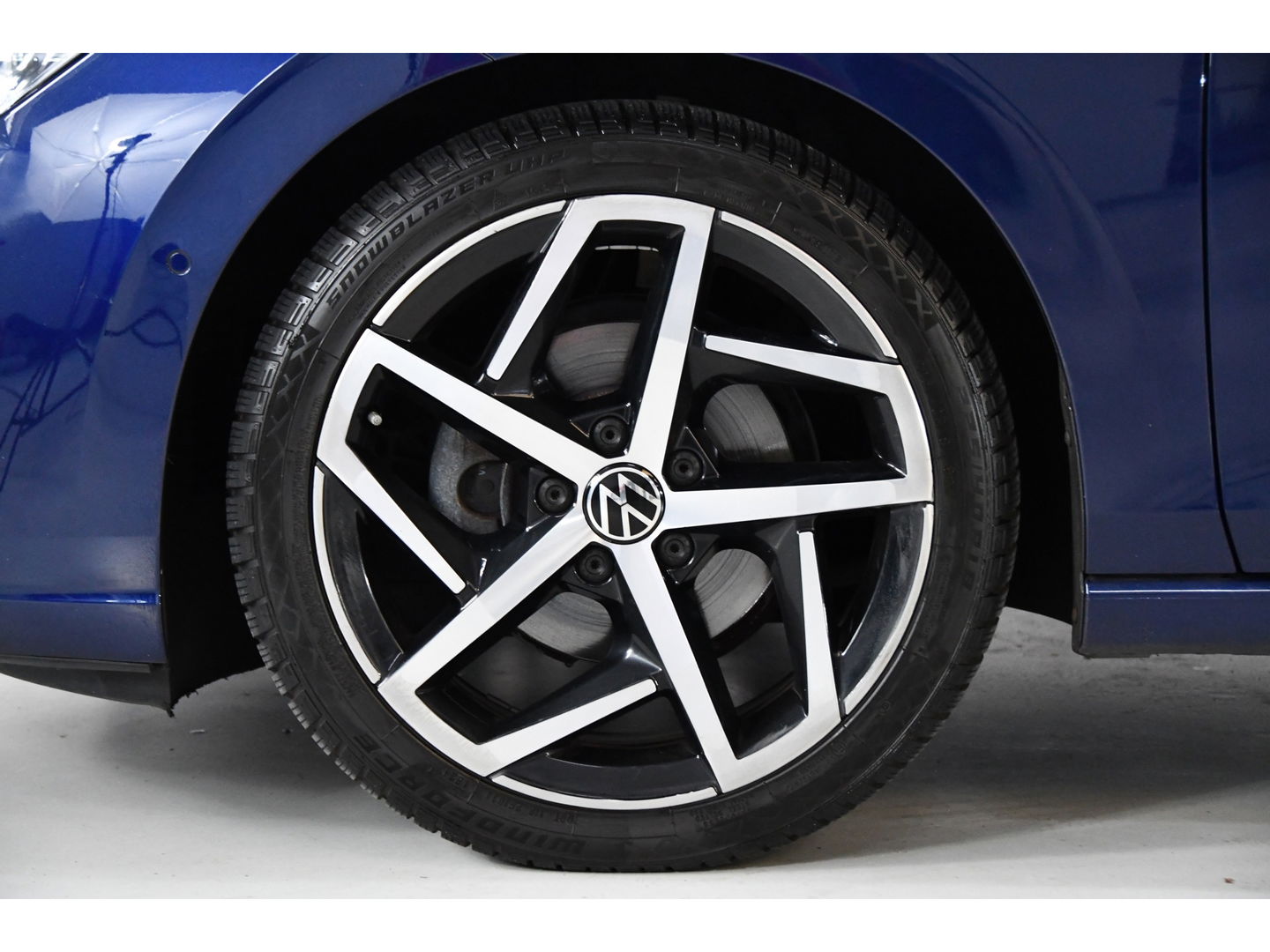 Volkswagen Golf 1.5 eTSI Pano/Memory/Sfeer/Blindspot/Keyless