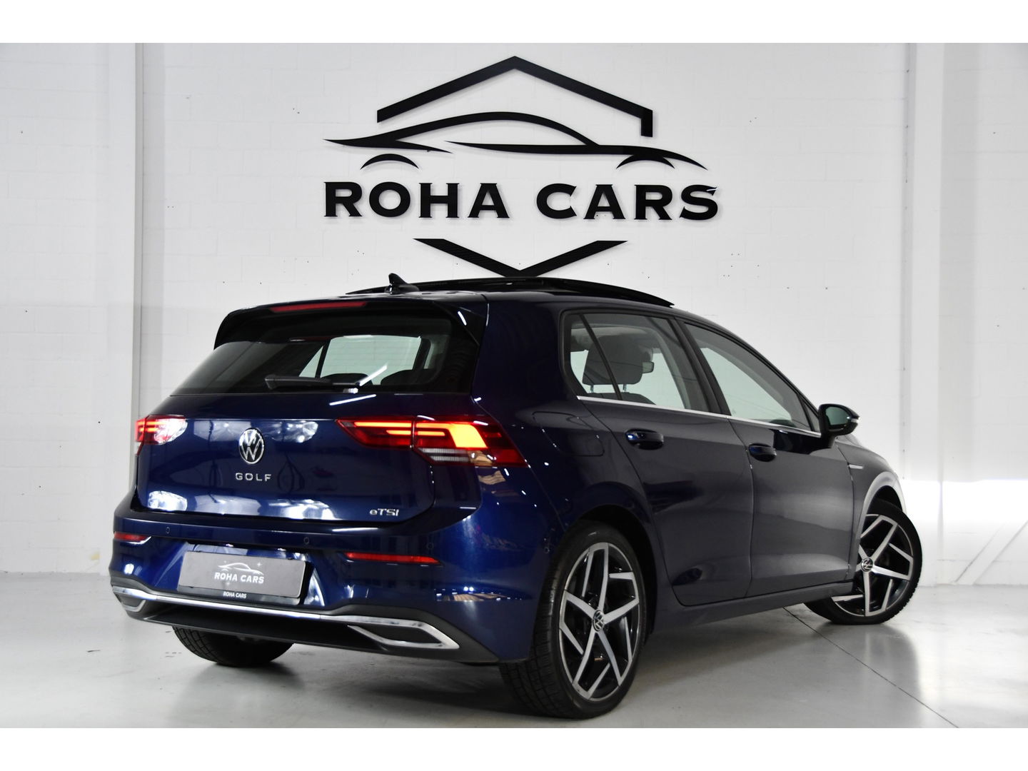 Volkswagen Golf 1.5 eTSI Pano/Memory/Sfeer/Blindspot/Keyless