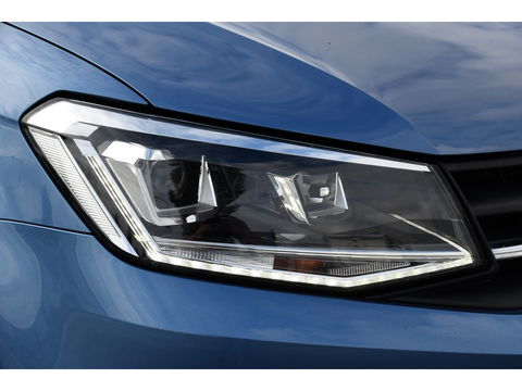 Volkswagen Caddy 2.0 TDI L1H1 Highline 70 years Edition Adaptieve Cruise, LED, 150pk, Carplay, Navi, Leder, Trekhaak, Automaat, Uniek!