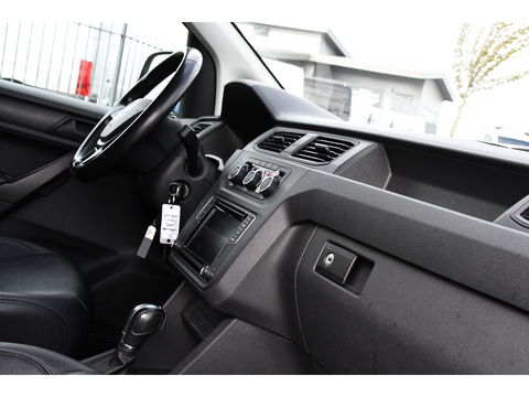 Volkswagen Caddy 2.0 TDI L1H1 Highline 70 years Edition Adaptieve Cruise, LED, 150pk, Carplay, Navi, Leder, Trekhaak, Automaat, Uniek!