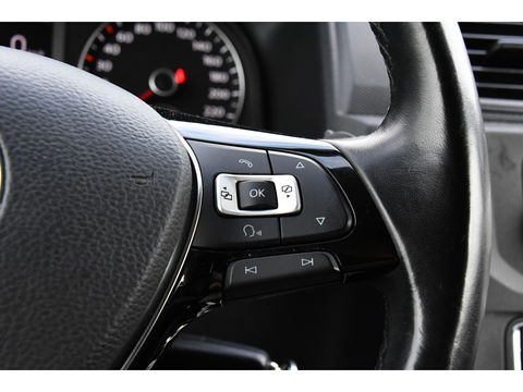 Volkswagen Caddy 2.0 TDI L1H1 Highline 70 years Edition Adaptieve Cruise, LED, 150pk, Carplay, Navi, Leder, Trekhaak, Automaat, Uniek!