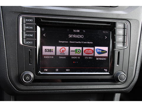 Volkswagen Caddy 2.0 TDI L1H1 Highline 70 years Edition Adaptieve Cruise, LED, 150pk, Carplay, Navi, Leder, Trekhaak, Automaat, Uniek!