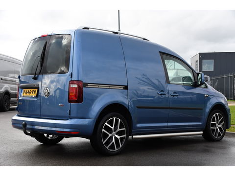 Volkswagen Caddy 2.0 TDI L1H1 Highline 70 years Edition Adaptieve Cruise, LED, 150pk, Carplay, Navi, Leder, Trekhaak, Automaat, Uniek!