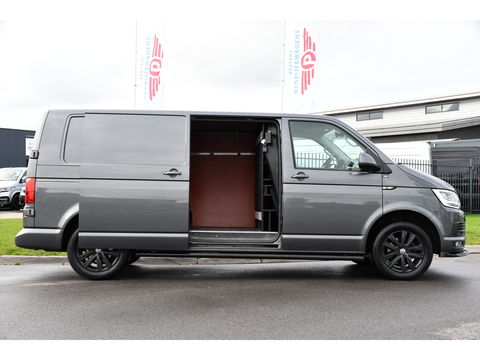 Volkswagen Transporter 2.0 TDI L2H1 PB Edition Adaptieve Cruise, LED, 150pk, Carplay, Sensoren, Trekhaak, Automaat, multimedia, Uniek!