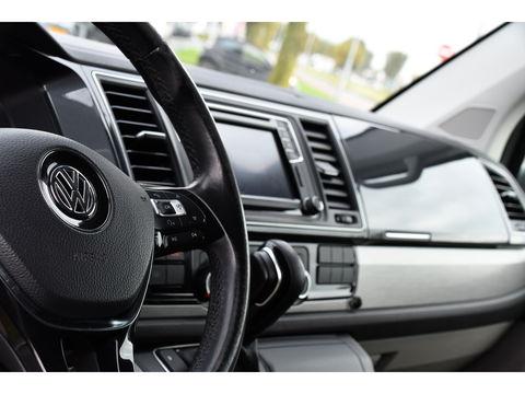 Volkswagen Transporter 2.0 TDI L2H1 PB Edition Adaptieve Cruise, LED, 150pk, Carplay, Sensoren, Trekhaak, Automaat, multimedia, Uniek!