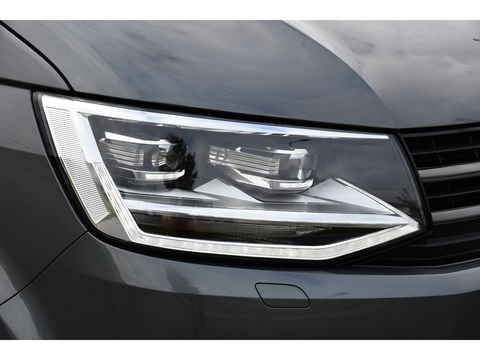 Volkswagen Transporter 2.0 TDI L2H1 PB Edition Adaptieve Cruise, LED, 150pk, Carplay, Sensoren, Trekhaak, Automaat, multimedia, Uniek!