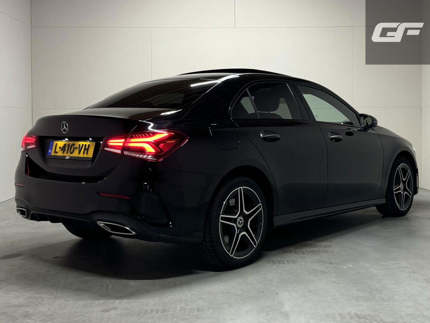 Mercedes-Benz A-Klasse 250 e Limo AMG Night Pano Memory Sfeer Carplay NAP