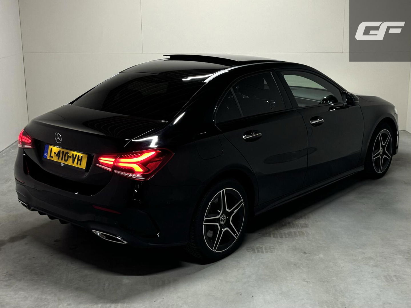 Mercedes-Benz A-Klasse 250 e Limo AMG Night Pano Memory Sfeer Carplay NAP