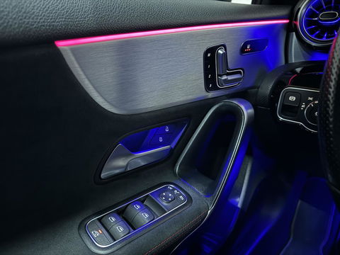 Mercedes-Benz A-Klasse 250 e Limo AMG Night Pano Memory Sfeer Carplay NAP