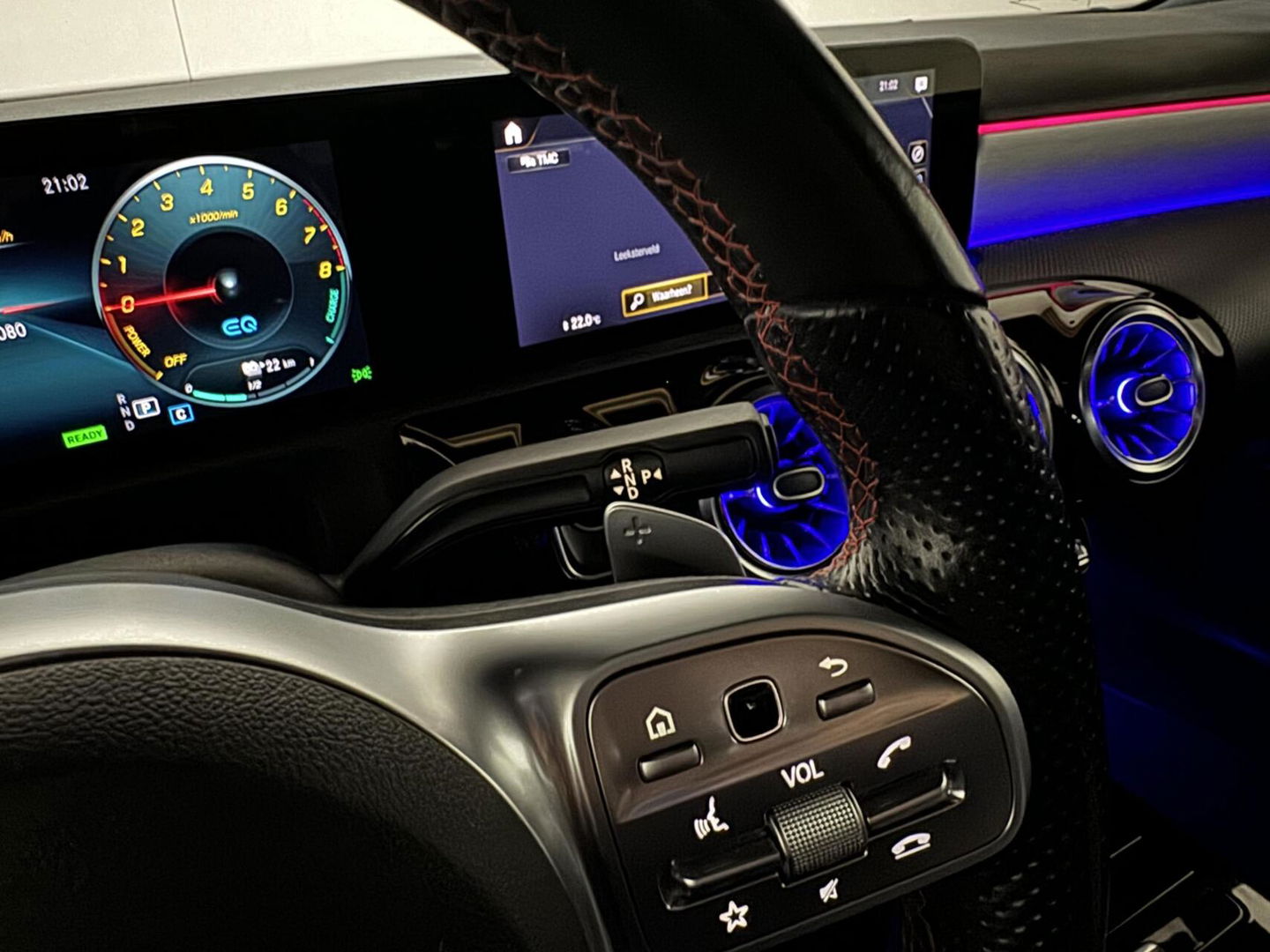 Mercedes-Benz A-Klasse 250 e Limo AMG Night Pano Memory Sfeer Carplay NAP