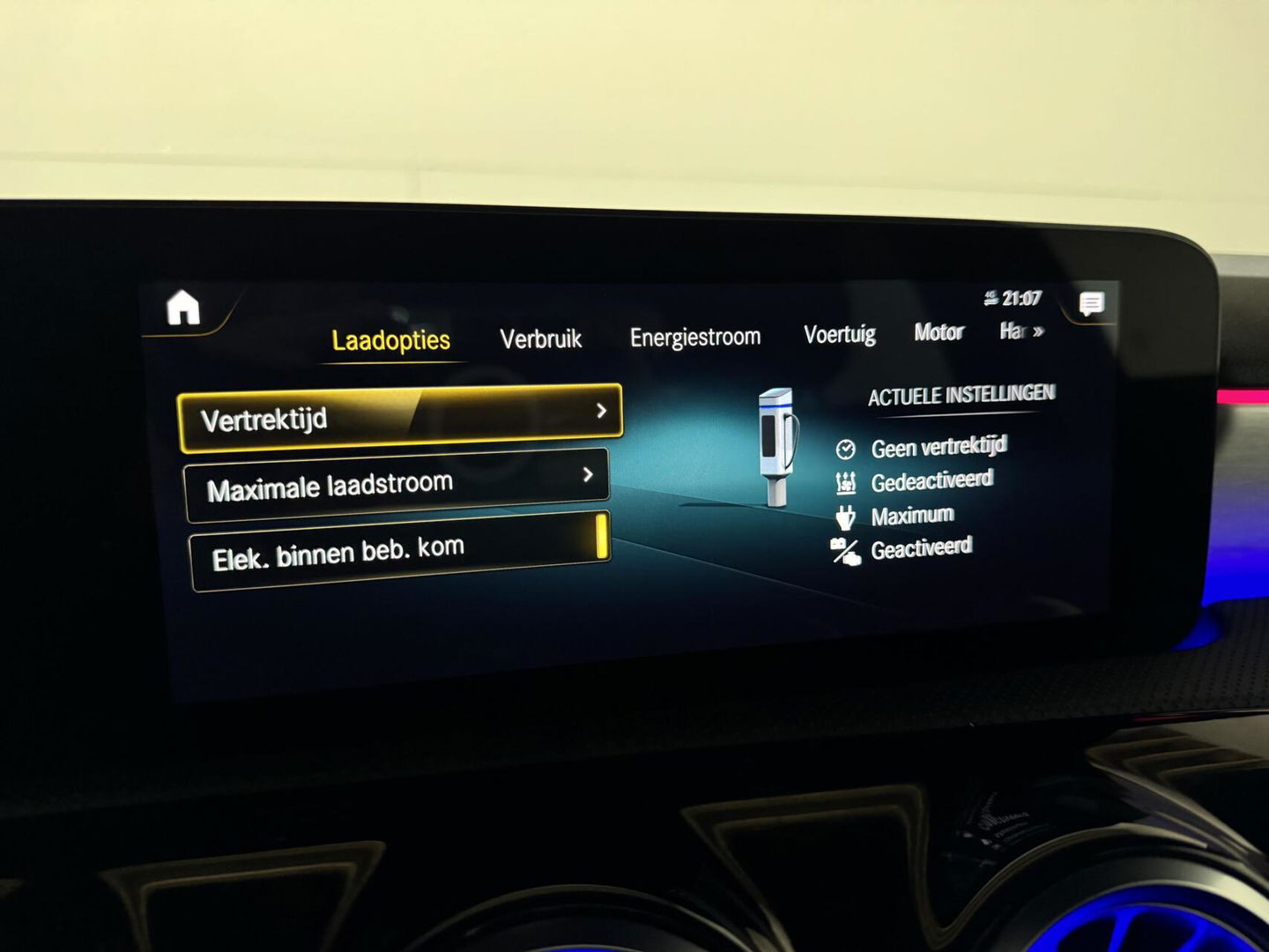 Mercedes-Benz A-Klasse 250 e Limo AMG Night Pano Memory Sfeer Carplay NAP