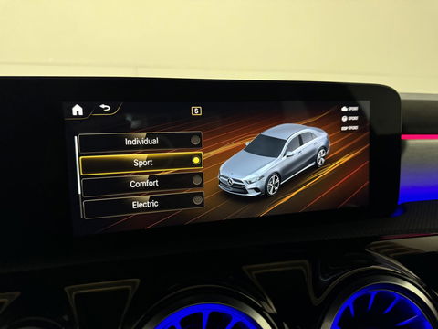 Mercedes-Benz A-Klasse 250 e Limo AMG Night Pano Memory Sfeer Carplay NAP