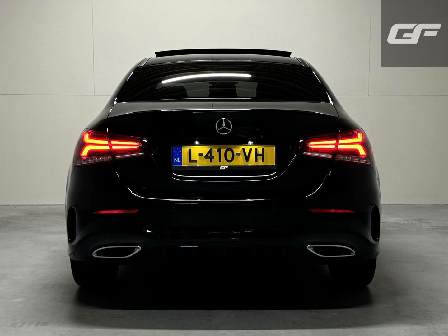 Mercedes-Benz A-Klasse 250 e Limo AMG Night Pano Memory Sfeer Carplay NAP