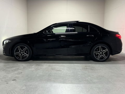 Mercedes-Benz A-Klasse 250 e Limo AMG Night Pano Memory Sfeer Carplay NAP