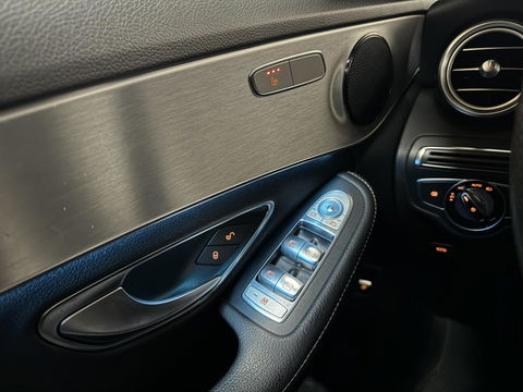 Mercedes-Benz C-Klasse Estate 180 AMG Pano Cruise Camera Leer Trekh. NAP
