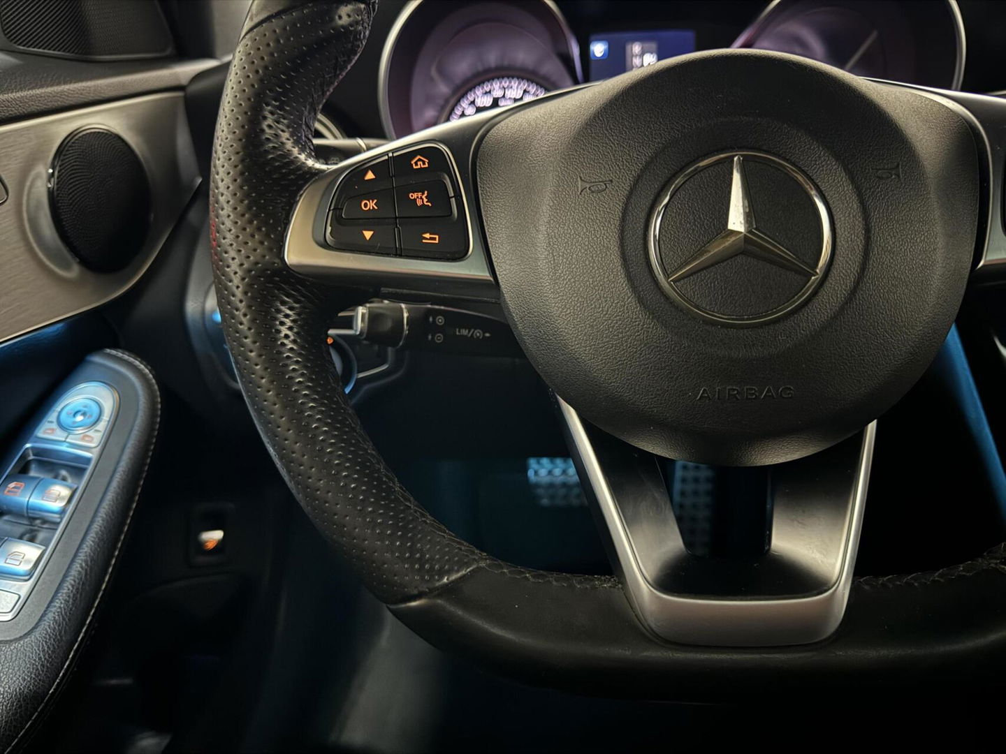 Mercedes-Benz C-Klasse Estate 180 AMG Pano Cruise Camera Leer Trekh. NAP