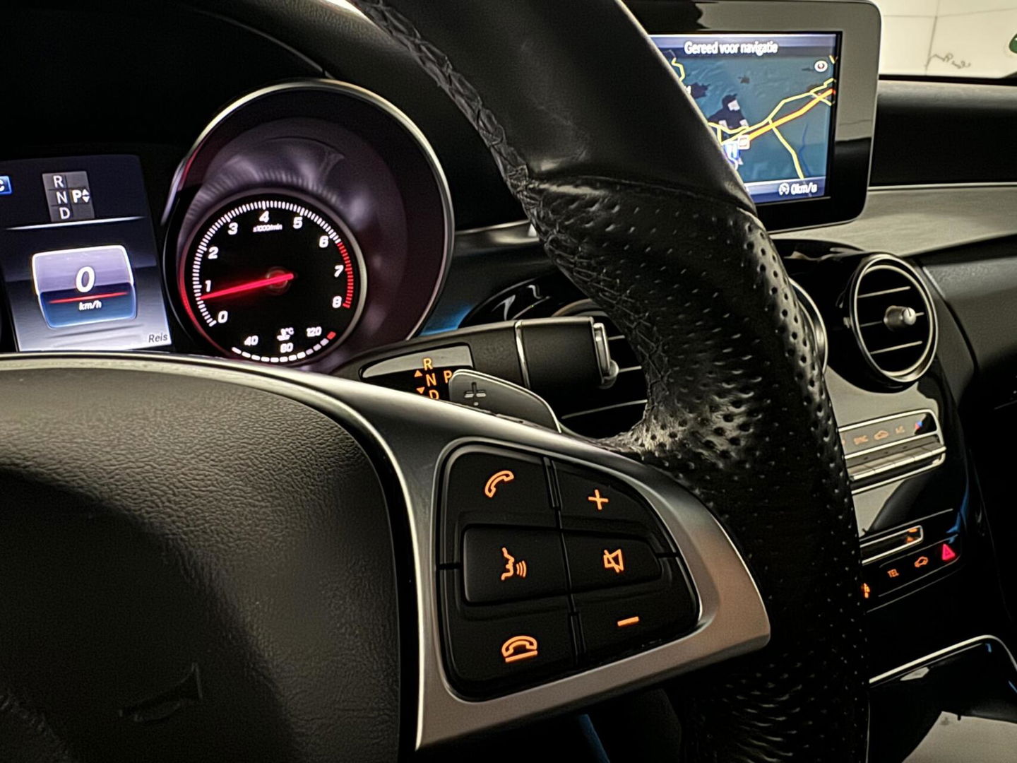 Mercedes-Benz C-Klasse Estate 180 AMG Pano Cruise Camera Leer Trekh. NAP