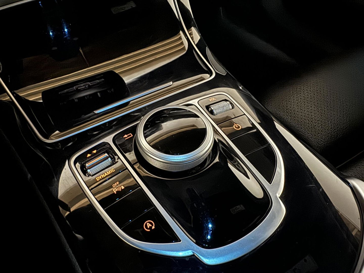Mercedes-Benz C-Klasse Estate 180 AMG Pano Cruise Camera Leer Trekh. NAP