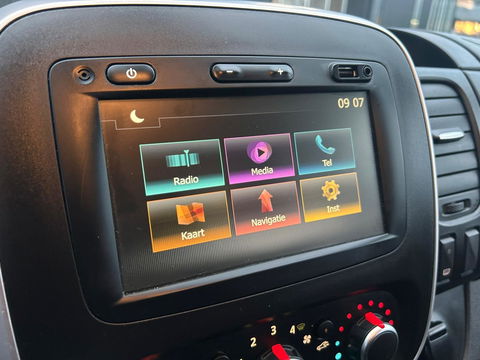 Renault Trafic 2.0 dCi 145pk EDC L2H1 DC Luxe | Navigatie | LED | Velgen | Sidebars | Automaat | Dubbel cabine |